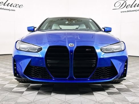 صورة السيارة