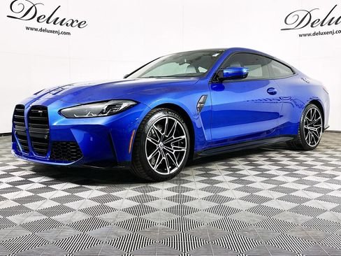 صورة السيارة