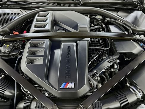 صورة السيارة