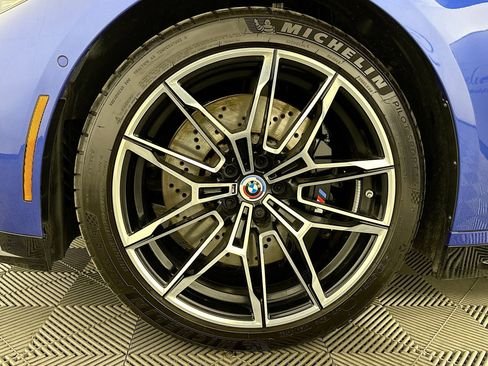 صورة السيارة