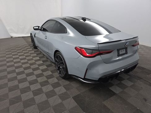 صورة السيارة