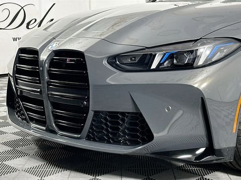 صورة السيارة