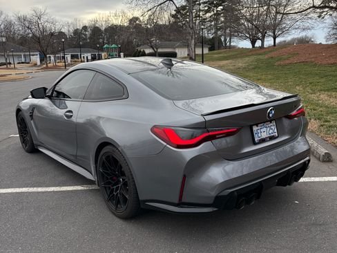 صورة السيارة