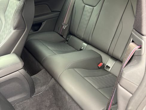 صورة السيارة