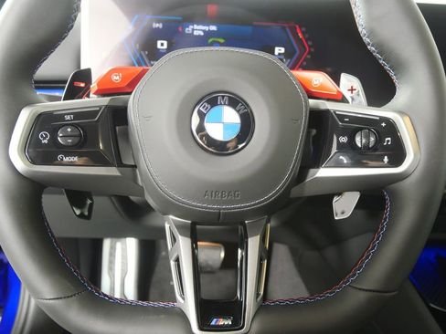 صورة السيارة