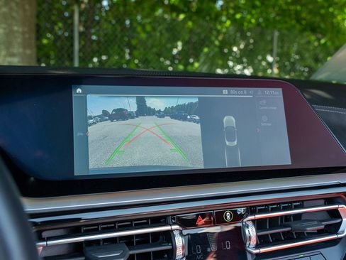 صورة السيارة