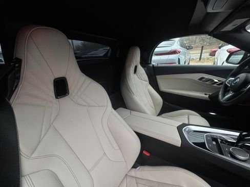 صورة السيارة