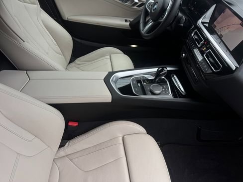 صورة السيارة