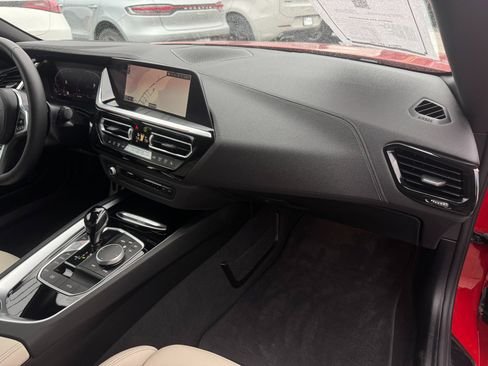 صورة السيارة