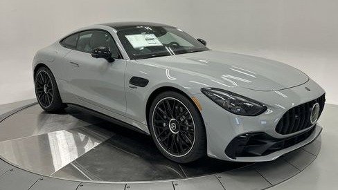 صورة السيارة