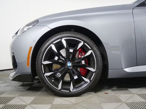 صورة السيارة