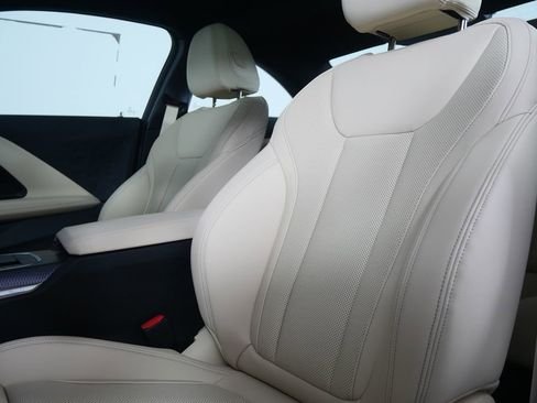 صورة السيارة