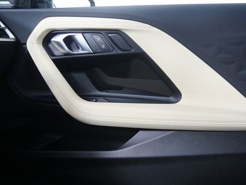 صورة السيارة