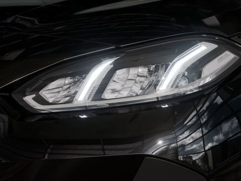 صورة السيارة