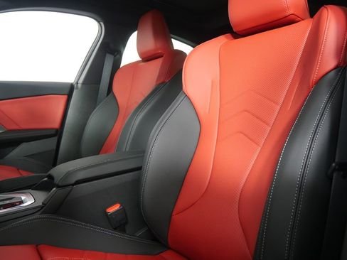 صورة السيارة