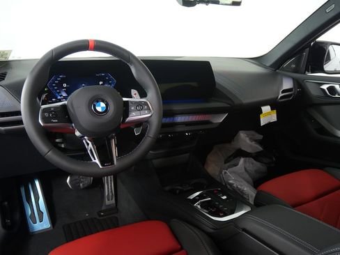 صورة السيارة