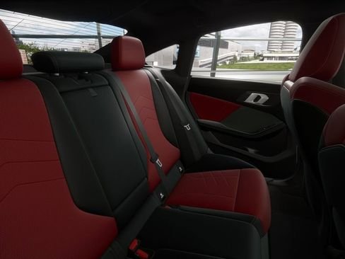 صورة السيارة