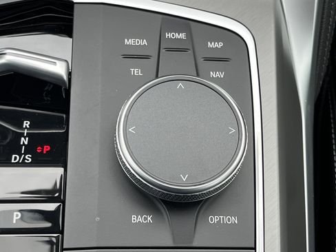 صورة السيارة