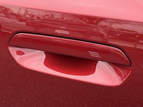 صورة السيارة