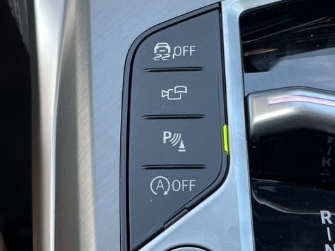 صورة السيارة