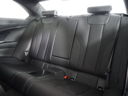 صورة السيارة