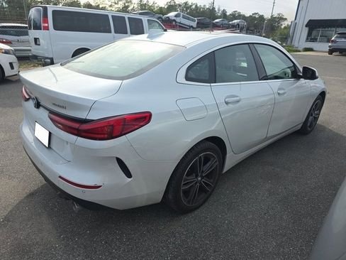 صورة السيارة