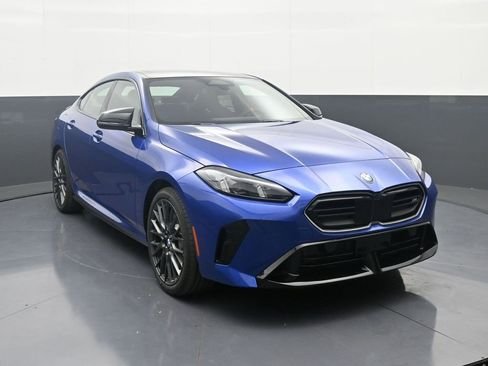 صورة السيارة