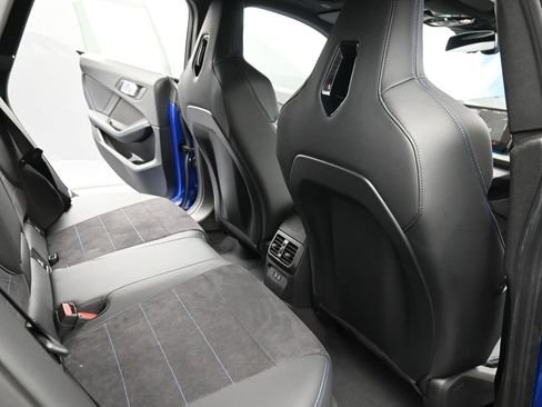 صورة السيارة