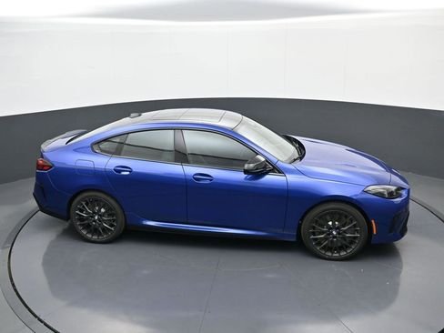 صورة السيارة