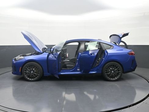 صورة السيارة