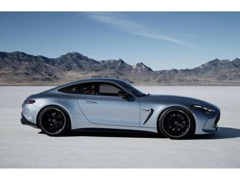 صورة السيارة