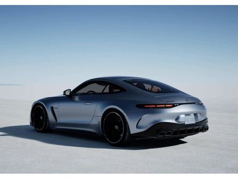 صورة السيارة