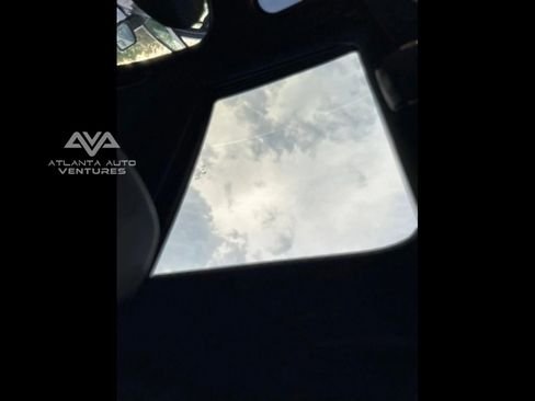 صورة السيارة