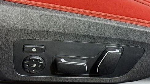 صورة السيارة