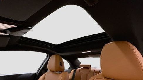 صورة السيارة