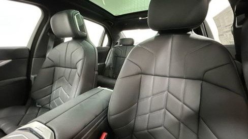 صورة السيارة