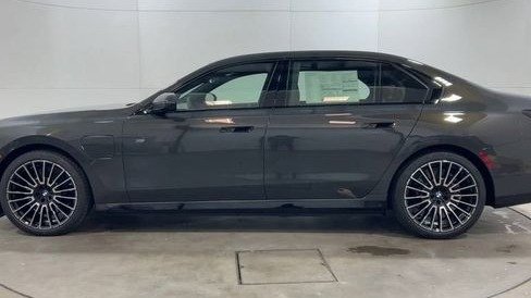 صورة السيارة