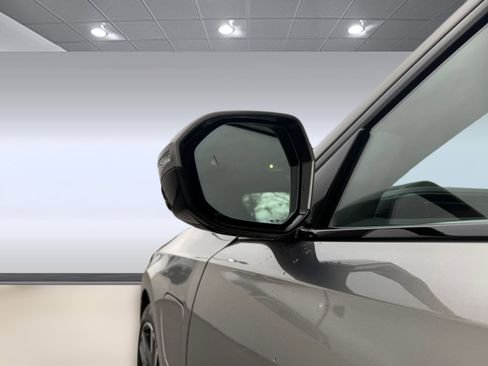 صورة السيارة