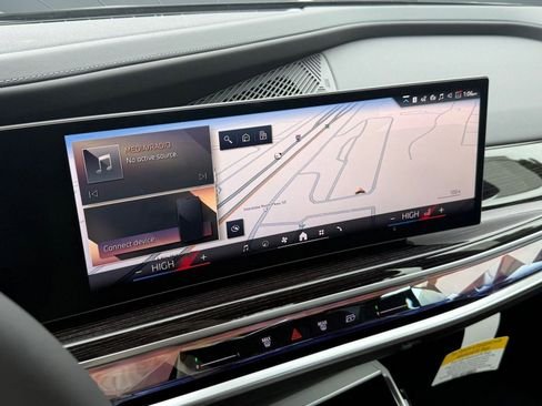 صورة السيارة