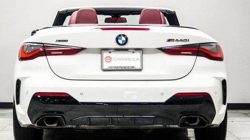 صورة السيارة