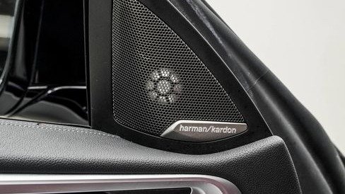 صورة السيارة