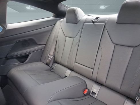 صورة السيارة