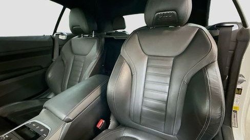 صورة السيارة