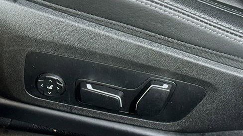 صورة السيارة