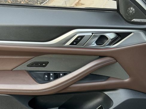 صورة السيارة