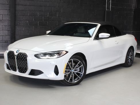 صورة السيارة