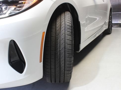 صورة السيارة