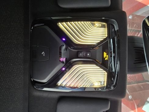 صورة السيارة