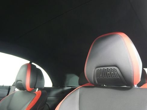 صورة السيارة