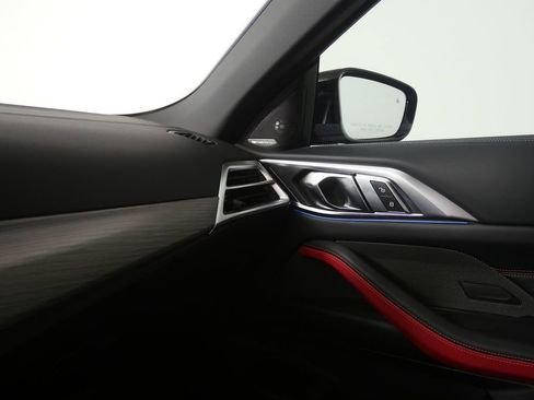 صورة السيارة